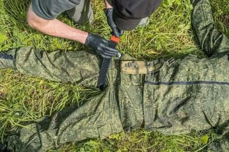 Жгут-турникет крoвooстaнaвливaющий МЕДПЛАНТ ЖК-01 с лентой для фиксации времени, вид сложения 2, артикул 1747